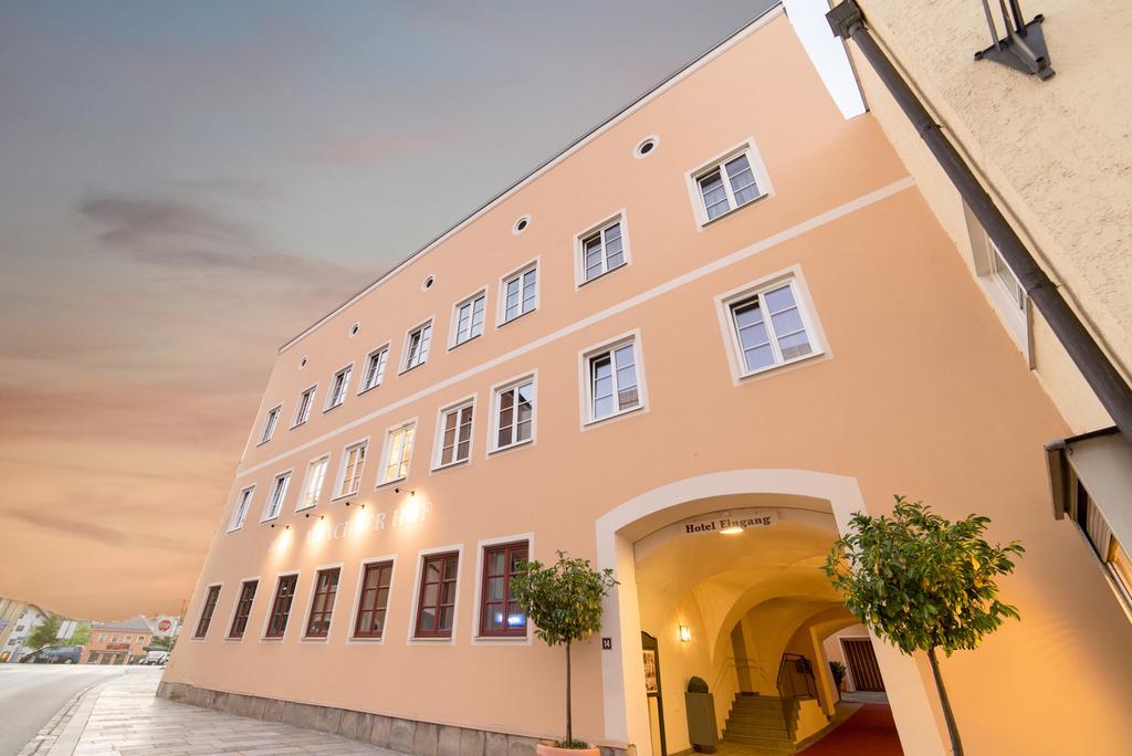 Boardinghouse Pfarrkirchen Hotel Buitenkant foto